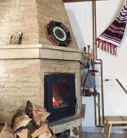 Semesterbostad Cabana Izabela Marisel *